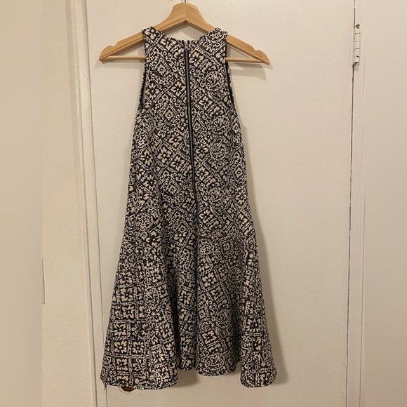 Abercrombie & Fitch Floral Fit&Flare Drop Waist
Sleeveless Knit Dress Size Large - Picture 2 of 3